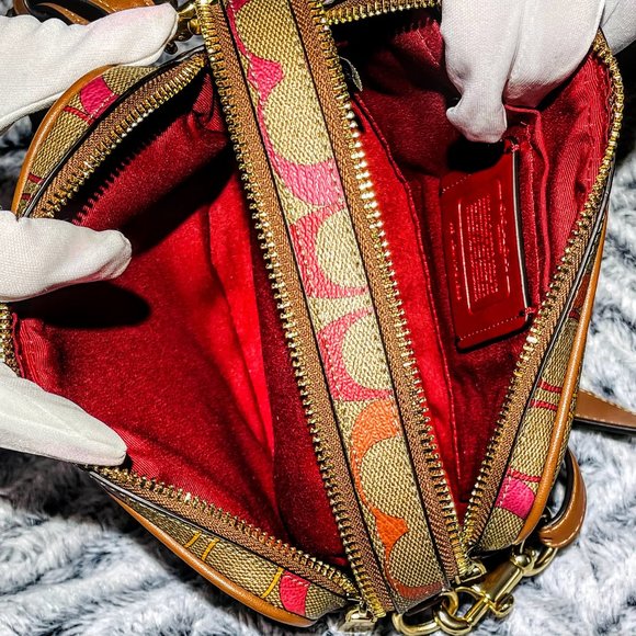 NWOT - COACH JES CROSSBODY 20 IN RAINBOW SIGNATURE CANVAS (C1308) - Picture 8 of 13